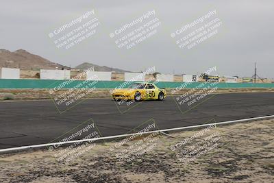 media/Jun-01-2025-CalClub SCCA (Sun) [[eae223c5dd]]/Group 6/Race (Front Straight)/